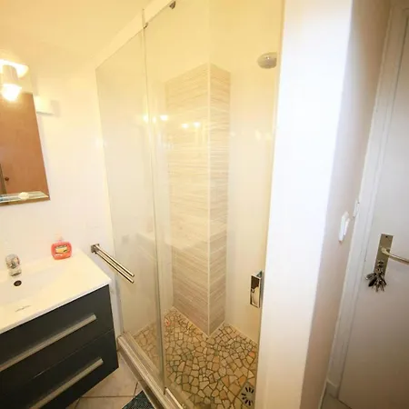 Heliopolis - Studio Pour 4 Personnes 114 *